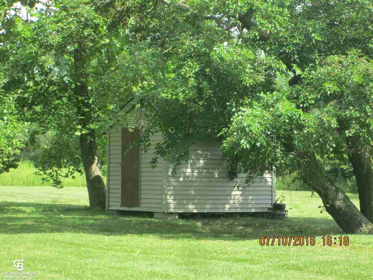 3712 Connors Road Emmett, MI 48022 - Photo 46 of 48 31294796-46.JPG