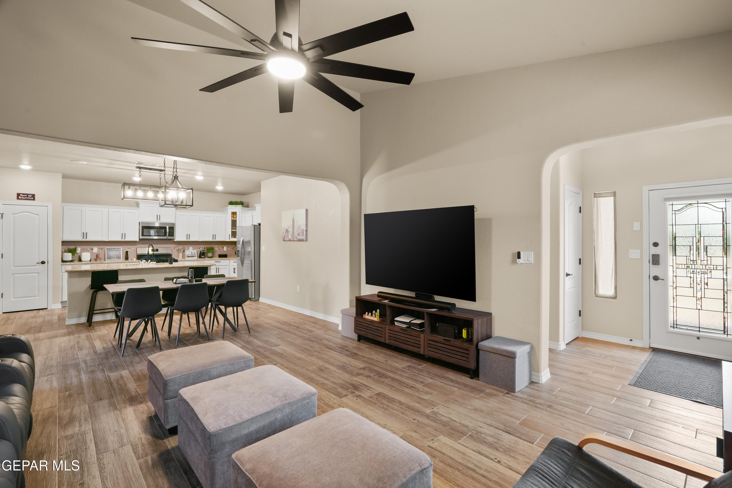 2053 Tim Foster Street El Paso, TX 79938 - Photo 14 of 57 2053 Tim Foster St-8