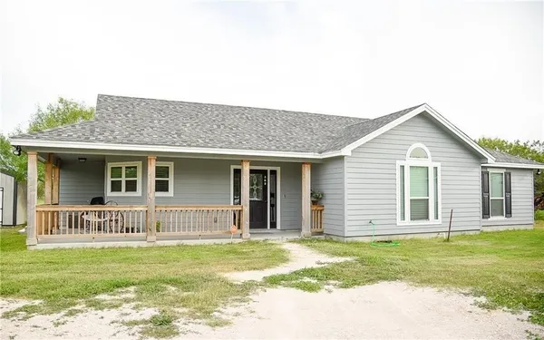 $315,000 | 362 County Road 138, Alice, TX 78332