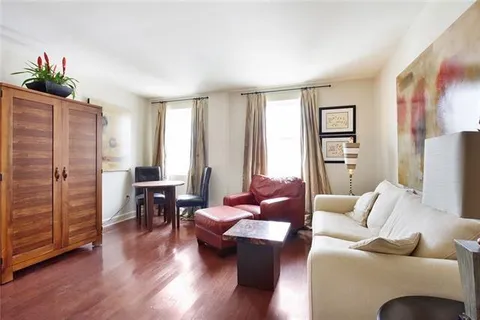 $189,000 | 1205 St Charles Avenue, Unit 1215, New Orleans, LA 70130