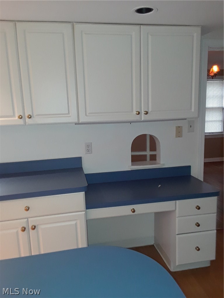 5243 Spencer Road Cleveland, OH 44124 - Photo 10 of 26