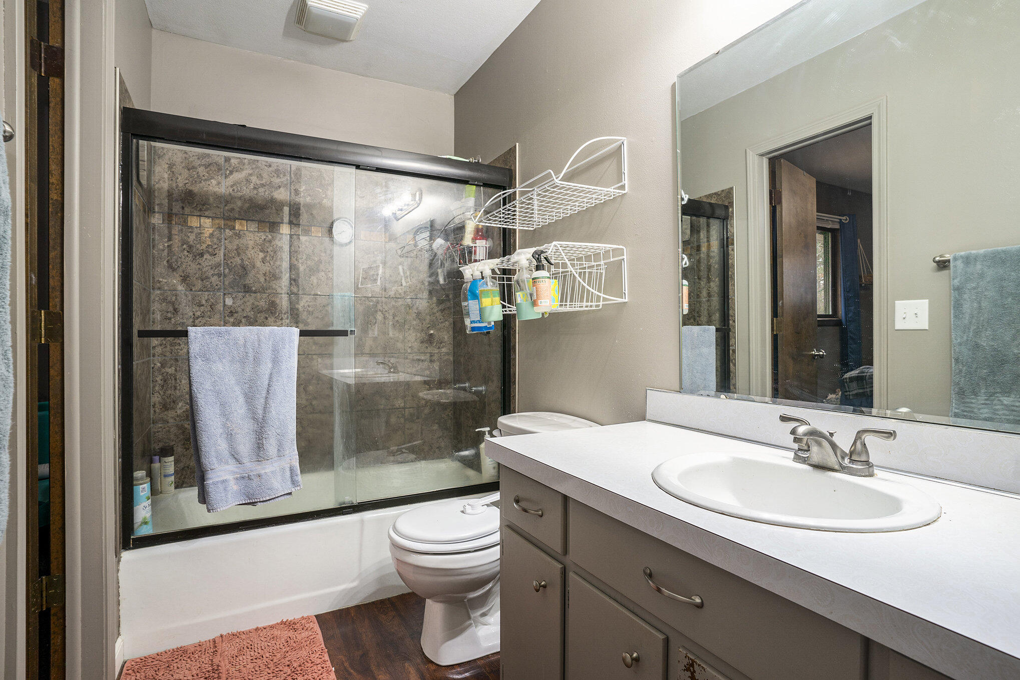 14841 State Road Spring Lake, MI 49456 - Photo 14 of 28 014_dsc01871