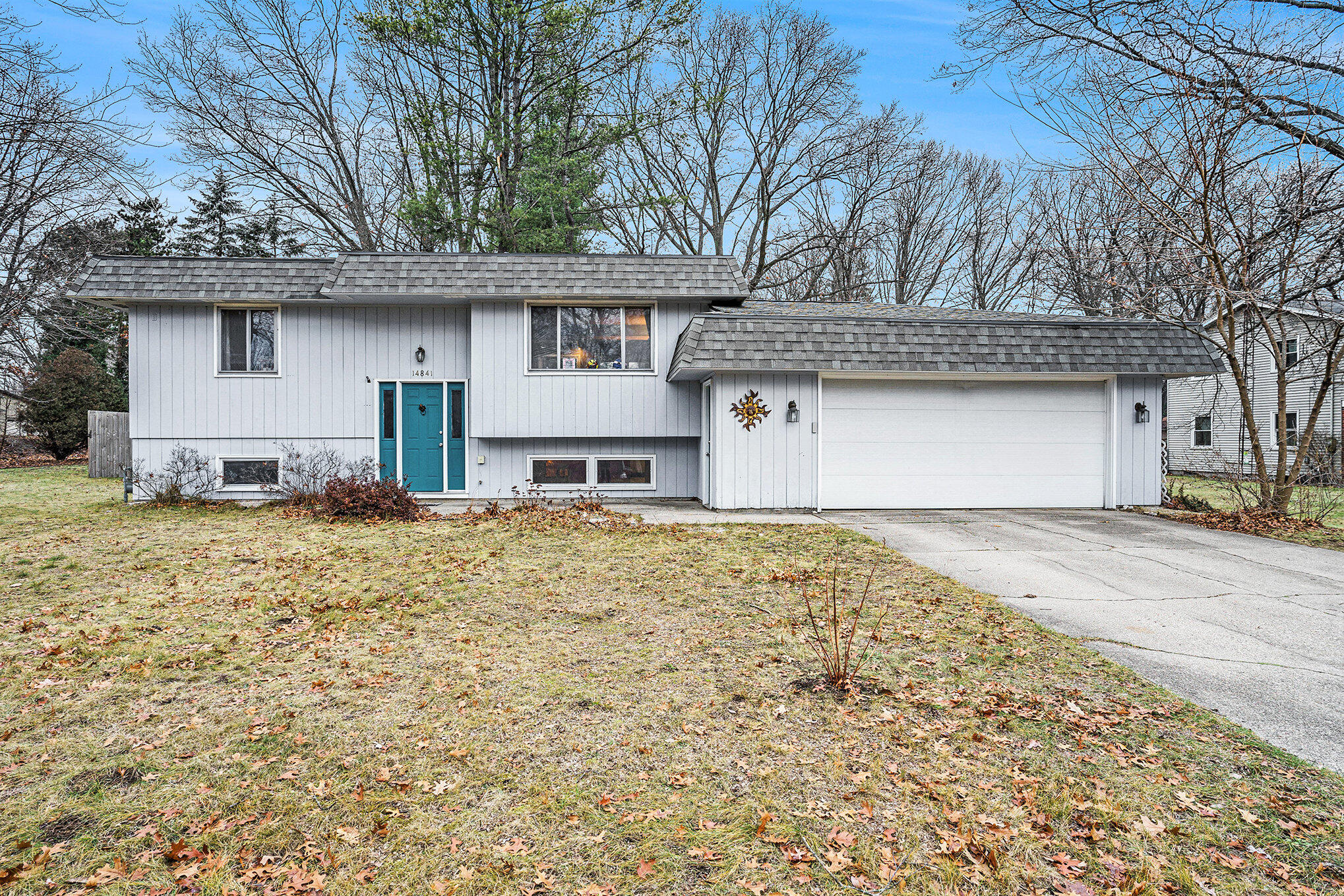14841 State Road Spring Lake, MI 49456 - Photo 2 of 28 002_dsc01899
