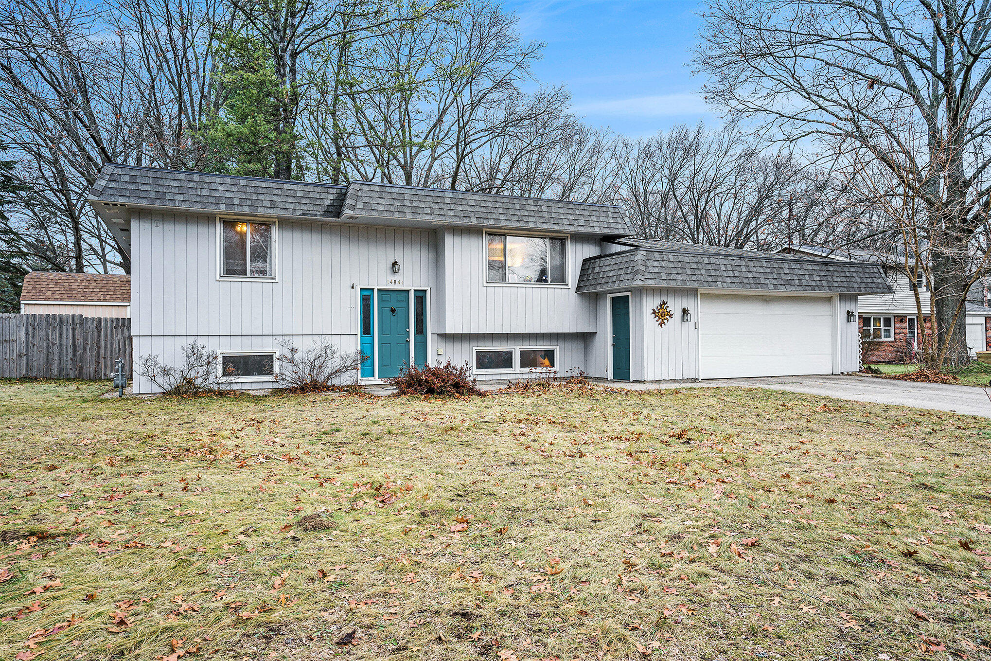 14841 State Road Spring Lake, MI 49456 - Photo 3 of 28 003_dsc01900