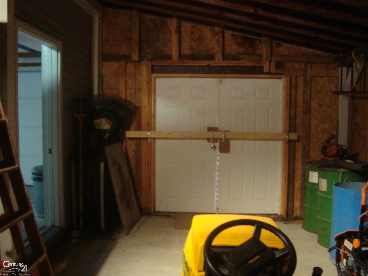 1390 West Youngs Road Gladwin, MI 48624 - Photo 5 of 75