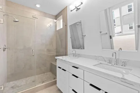 $6,300 | 3020 Boyter Place, Unit 105, Santa Clara, CA 95051