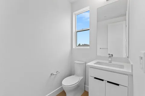 $6,300 | 3020 Boyter Place, Unit 105, Santa Clara, CA 95051