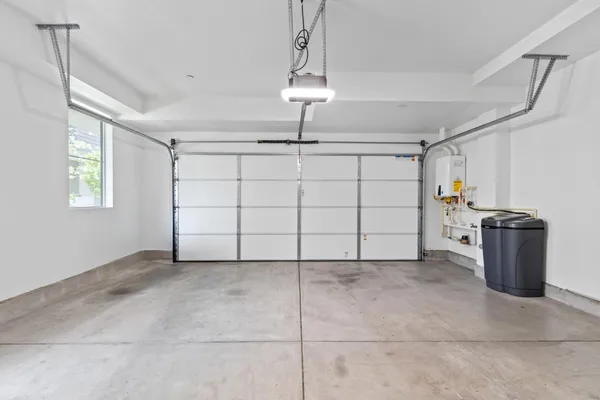 $6,300 | 3020 Boyter Place, Unit 105, Santa Clara, CA 95051