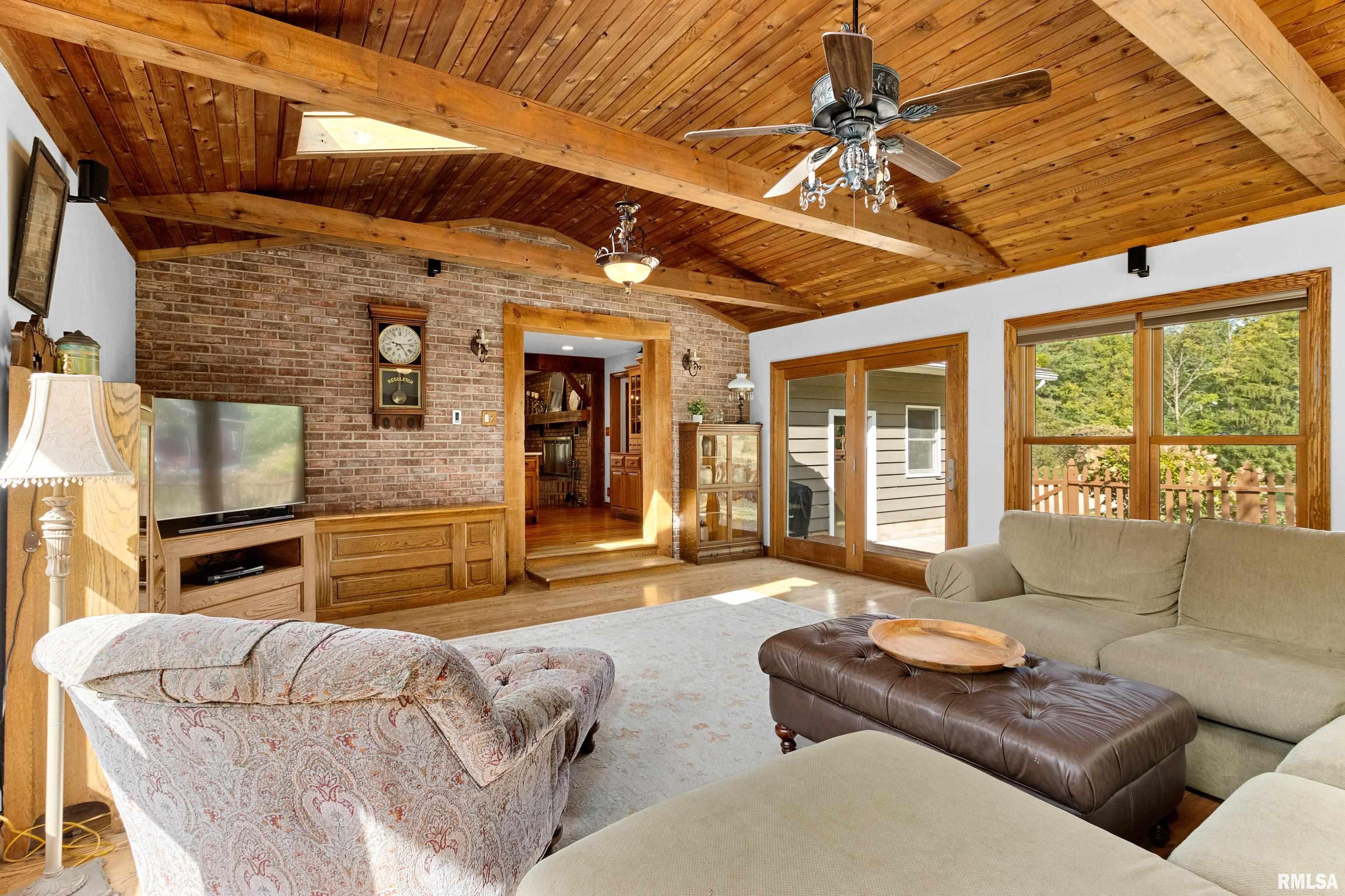 1263 Hickory Grove Road Lacon, IL 61540 - Photo 18 of 60 Gallery Image 18