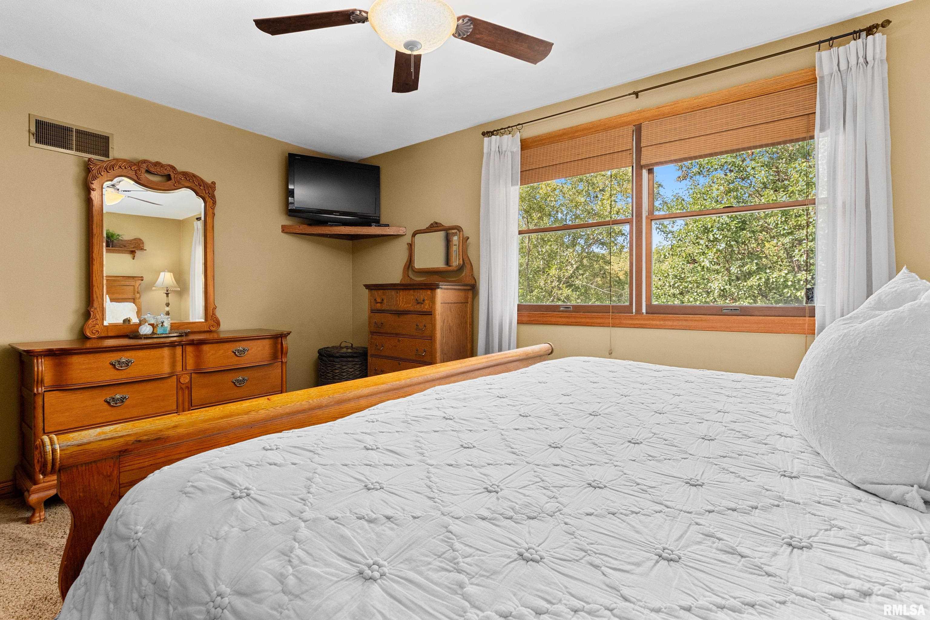 1263 Hickory Grove Road Lacon, IL 61540 - Photo 27 of 60 Gallery Image 27