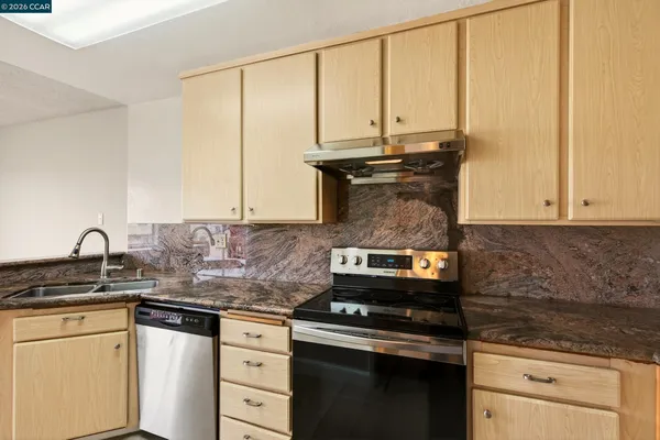 $849,000 | 108 St Michaels Court, Daly City, CA 94015