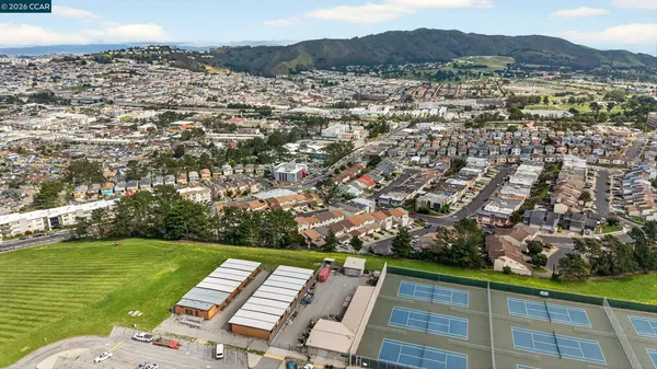$849,000 | 108 St Michaels Court, Daly City, CA 94015