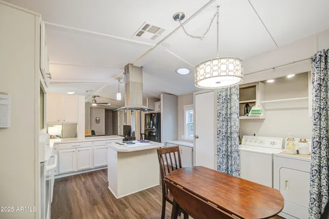 $120,000 | 2233 East Behrend Drive, Unit 142, Phoenix, AZ 85024