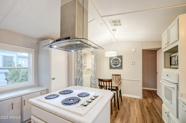 $120,000 | 2233 East Behrend Drive, Unit 142, Phoenix, AZ 85024