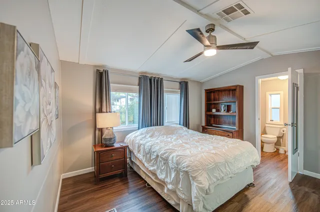 $120,000 | 2233 East Behrend Drive, Unit 142, Phoenix, AZ 85024