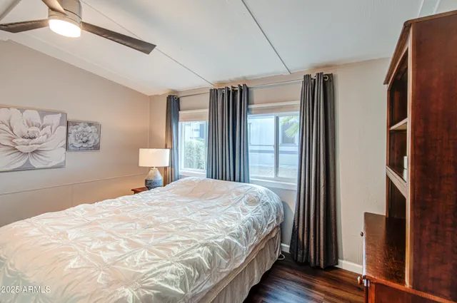 $120,000 | 2233 East Behrend Drive, Unit 142, Phoenix, AZ 85024