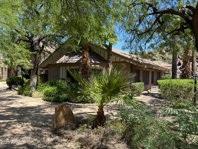 $120,000 | 2233 East Behrend Drive, Unit 142, Phoenix, AZ 85024