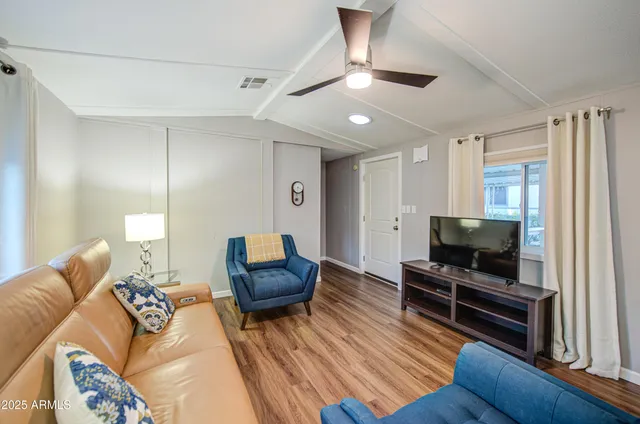 $120,000 | 2233 East Behrend Drive, Unit 142, Phoenix, AZ 85024