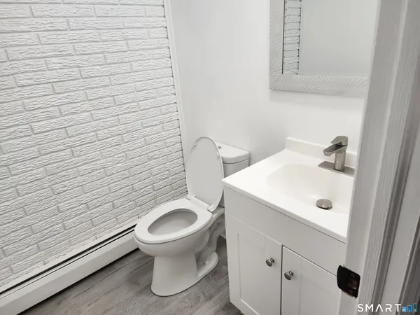 $2,300 | 109 Blackstone Villiage, Unit 109, Meriden, CT 06450