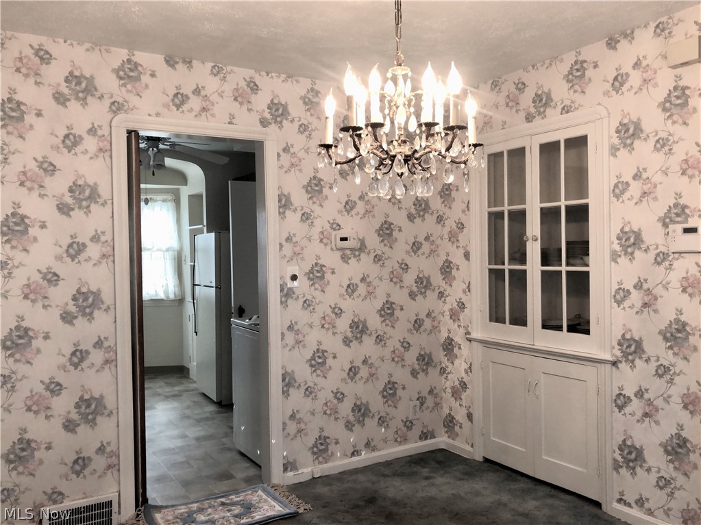 16409 Munn Road Cleveland, OH 44111 - Photo 6 of 15 Gallery Image 6