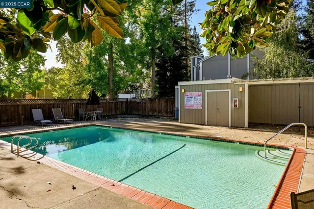 $685,000 | 300 Garden Creek Place, Danville, CA 94526