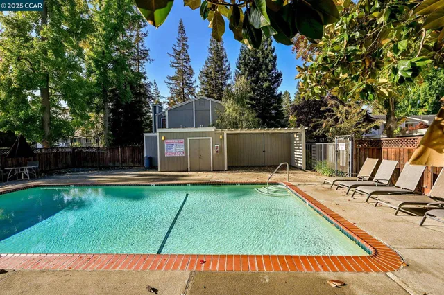 $685,000 | 300 Garden Creek Place, Danville, CA 94526