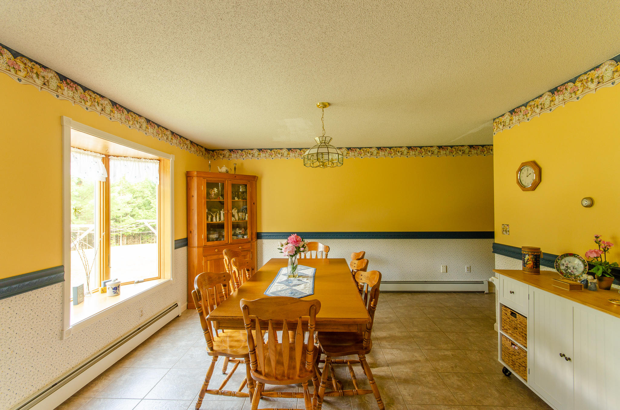 925 Main Road Enfield, ME 04493 - Photo 9 of 29 dining rm