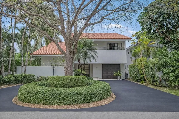 $2,250,000 | 4950 San Amaro Drive, Coral Gables, FL 33146
