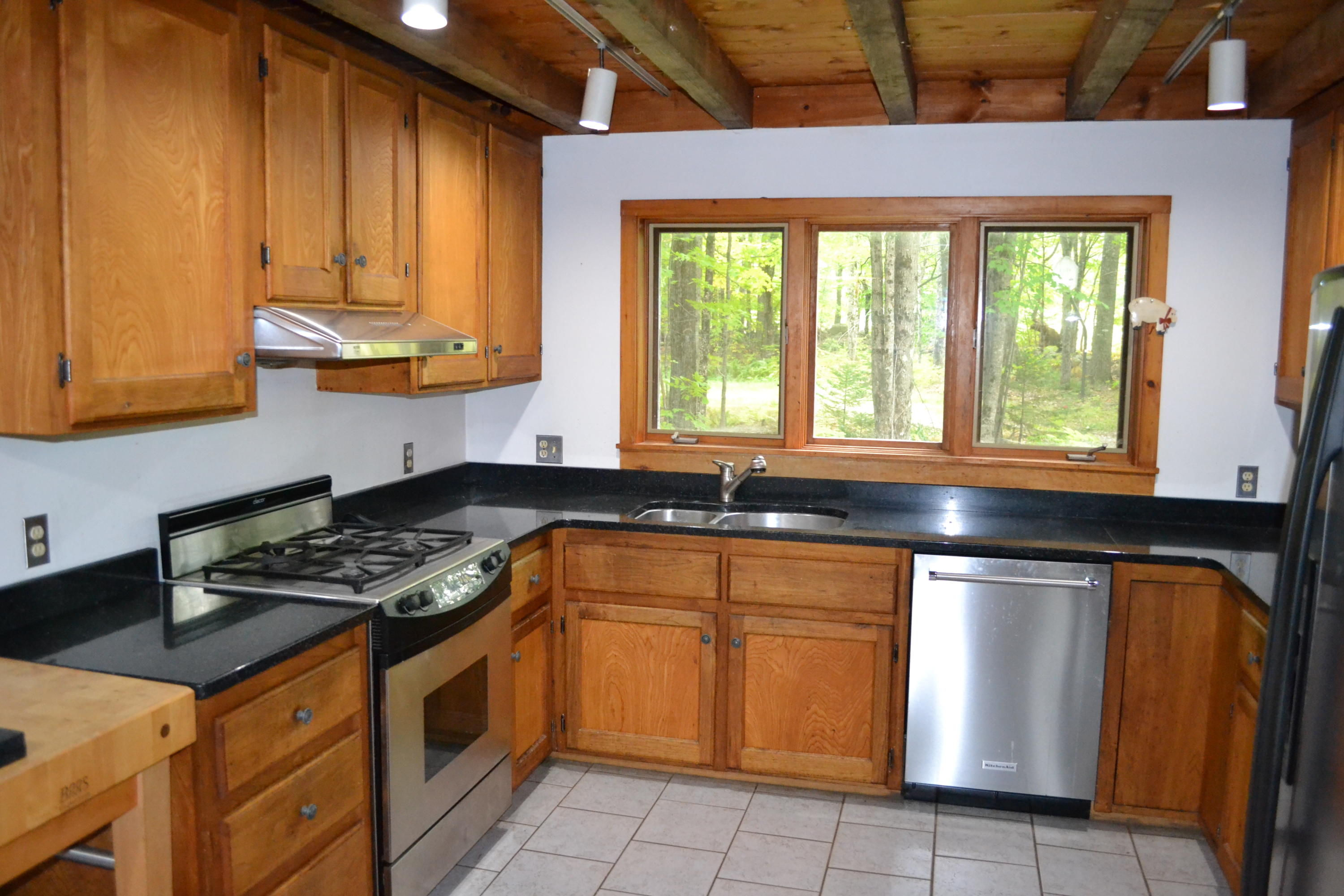 566 Wilson Hill Road Turner, ME 04282 - Photo 9 of 32 DSC_0033