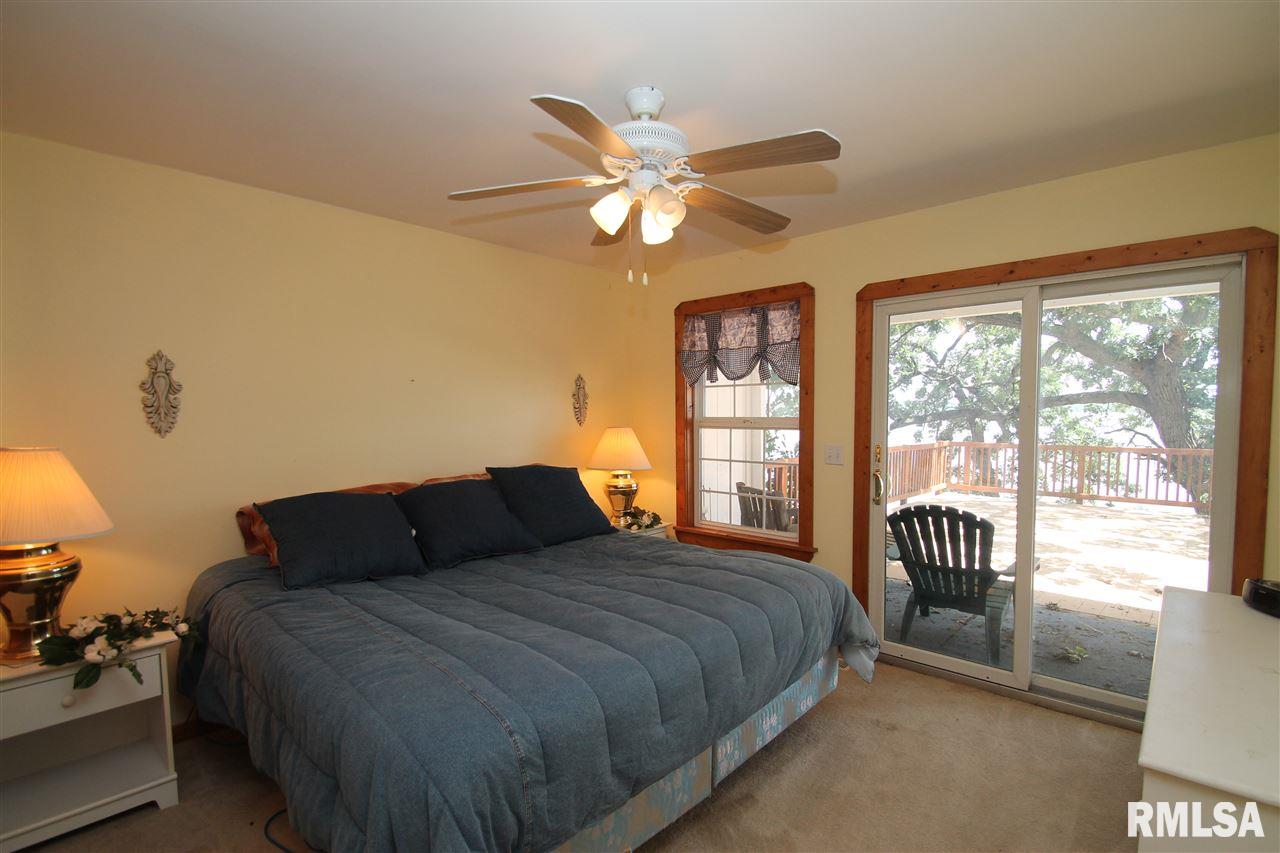 12008 North Riverview Road Chillicothe, IL 61523 - Photo 12 of 36 Gallery Image 12