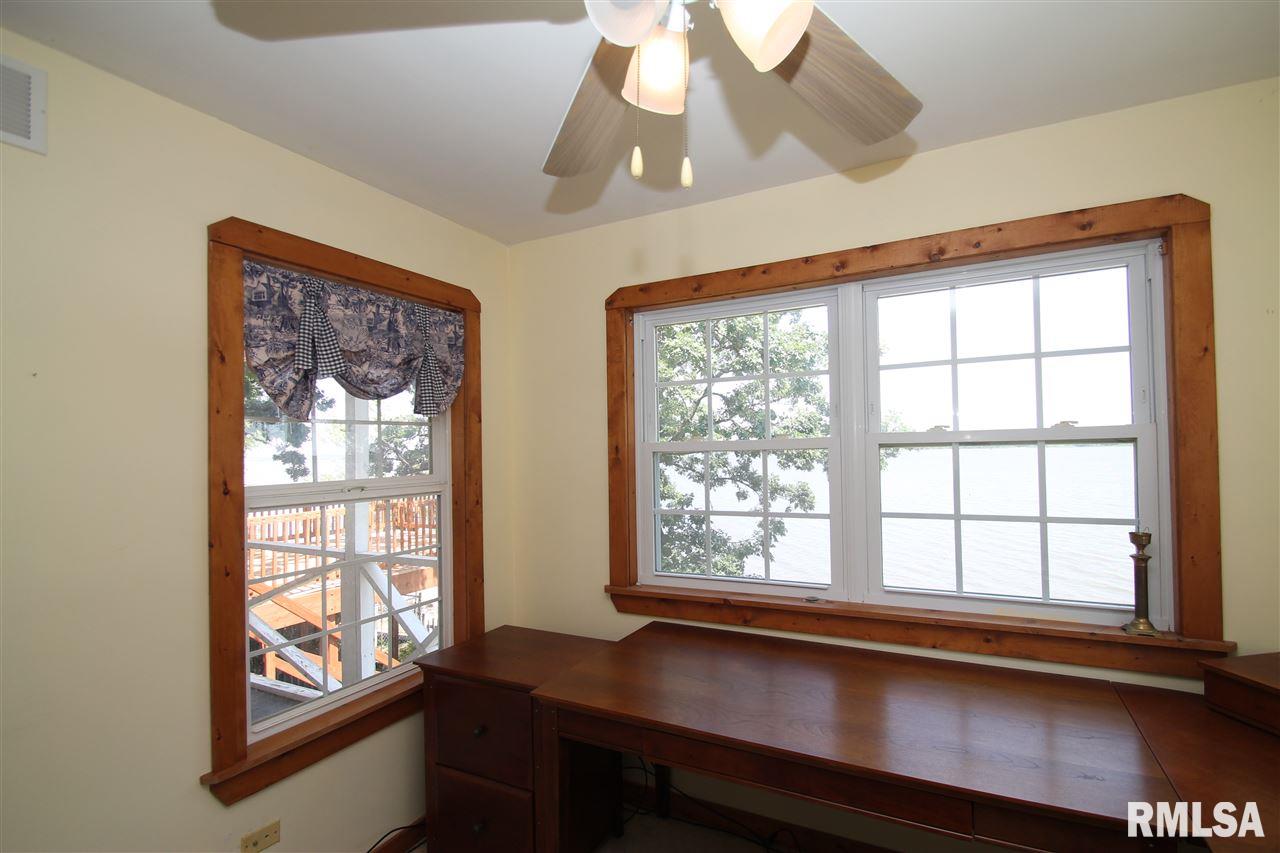 12008 North Riverview Road Chillicothe, IL 61523 - Photo 18 of 36 Gallery Image 18