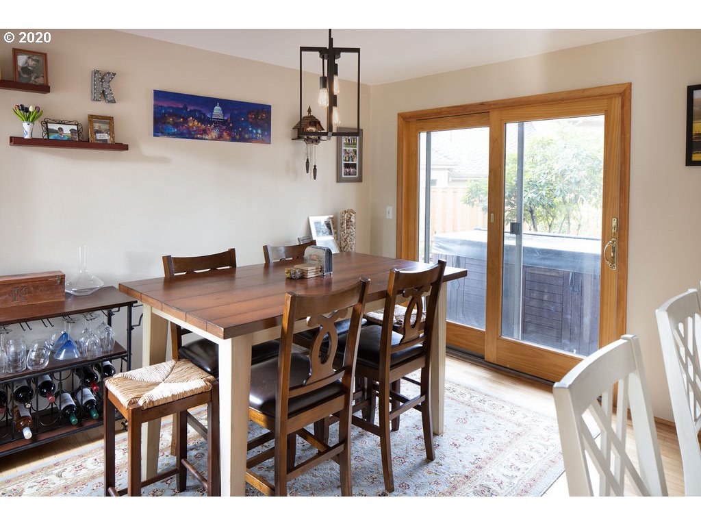 17297 Bryant Road Lake Oswego, OR 97035 - Photo 12 of 28 Gallery Image 12