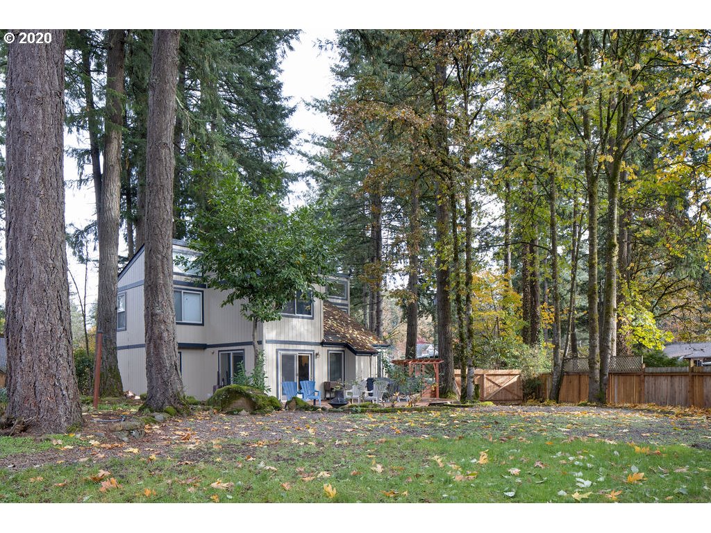 17297 Bryant Road Lake Oswego, OR 97035 - Photo 23 of 28 Gallery Image 23