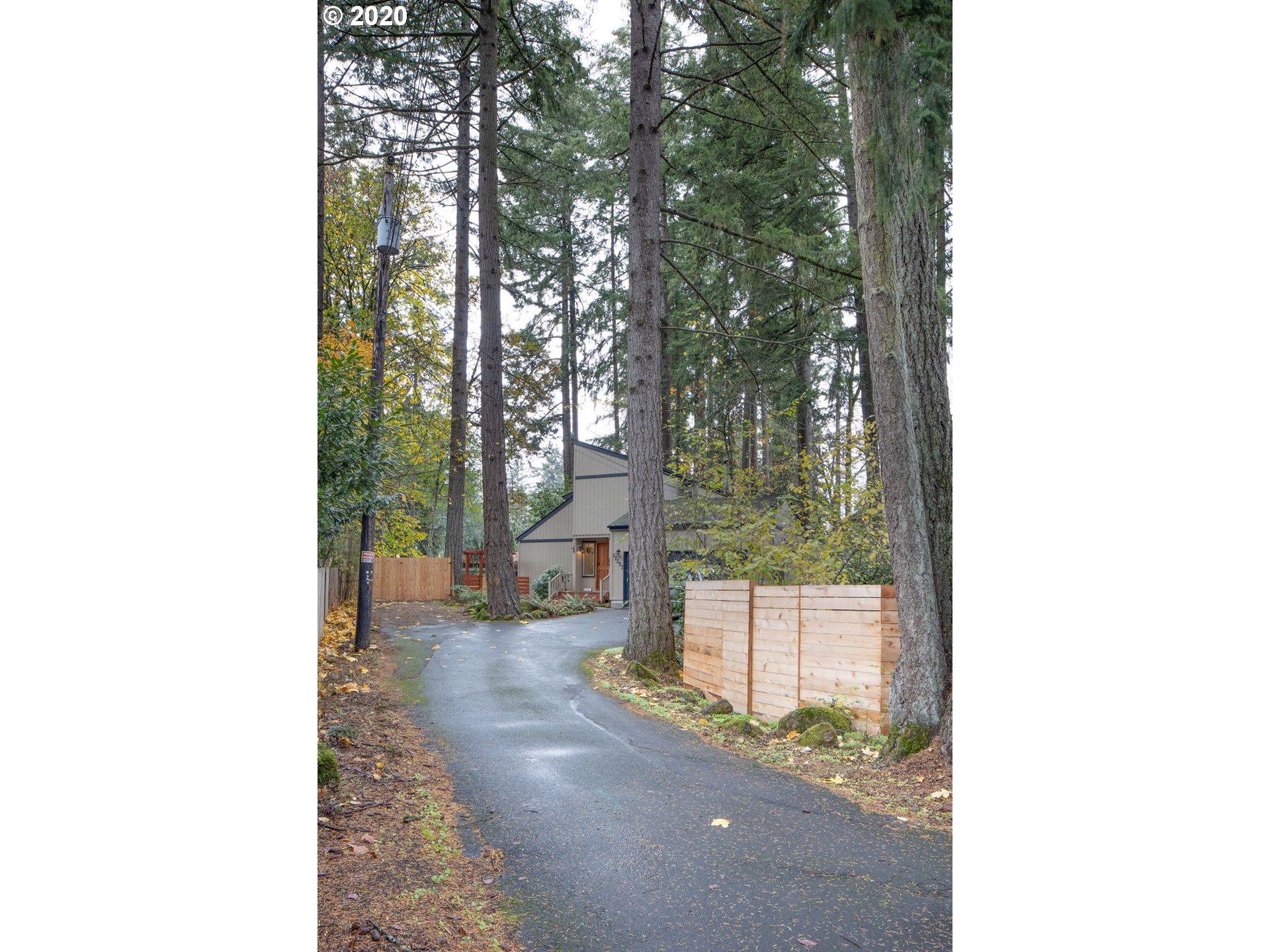 17297 Bryant Road Lake Oswego, OR 97035 - Photo 28 of 28 Gallery Image 28