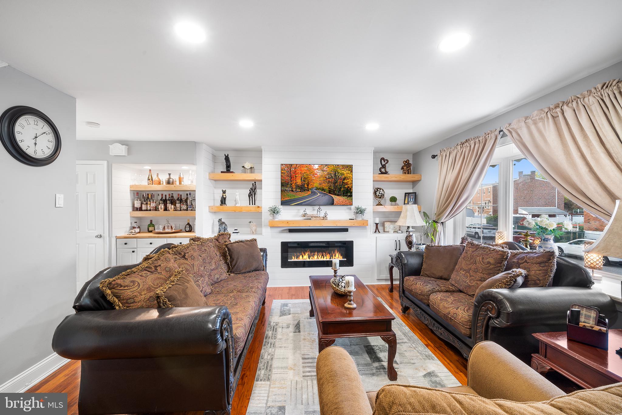 3528 Carey Road Philadelphia, PA 19154 - Photo 4 of 26