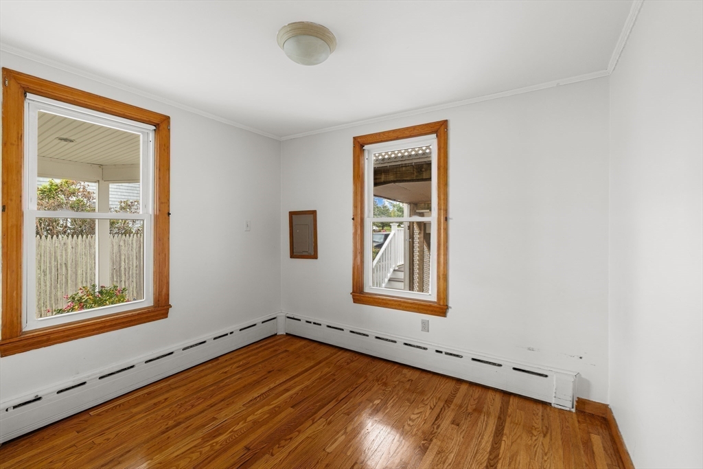 16 Reservation Road Fairhaven, MA 02719 - Photo 14 of 38 an empty room with window