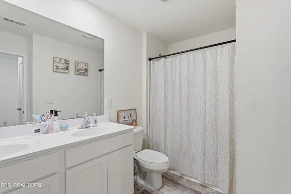 $360,000 | 1140 Amber Vista Lane, Knoxville, TN 37914