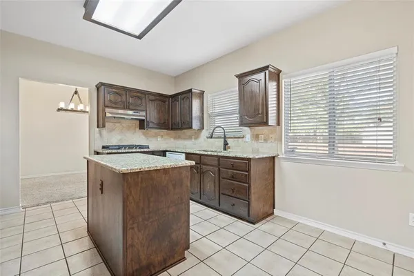 $2,500 | 5400 Vineyard Lane, McKinney, TX 75070