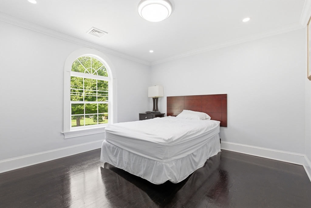 52 Ridgewood Road Milton, MA 02186 - Photo 23 of 39