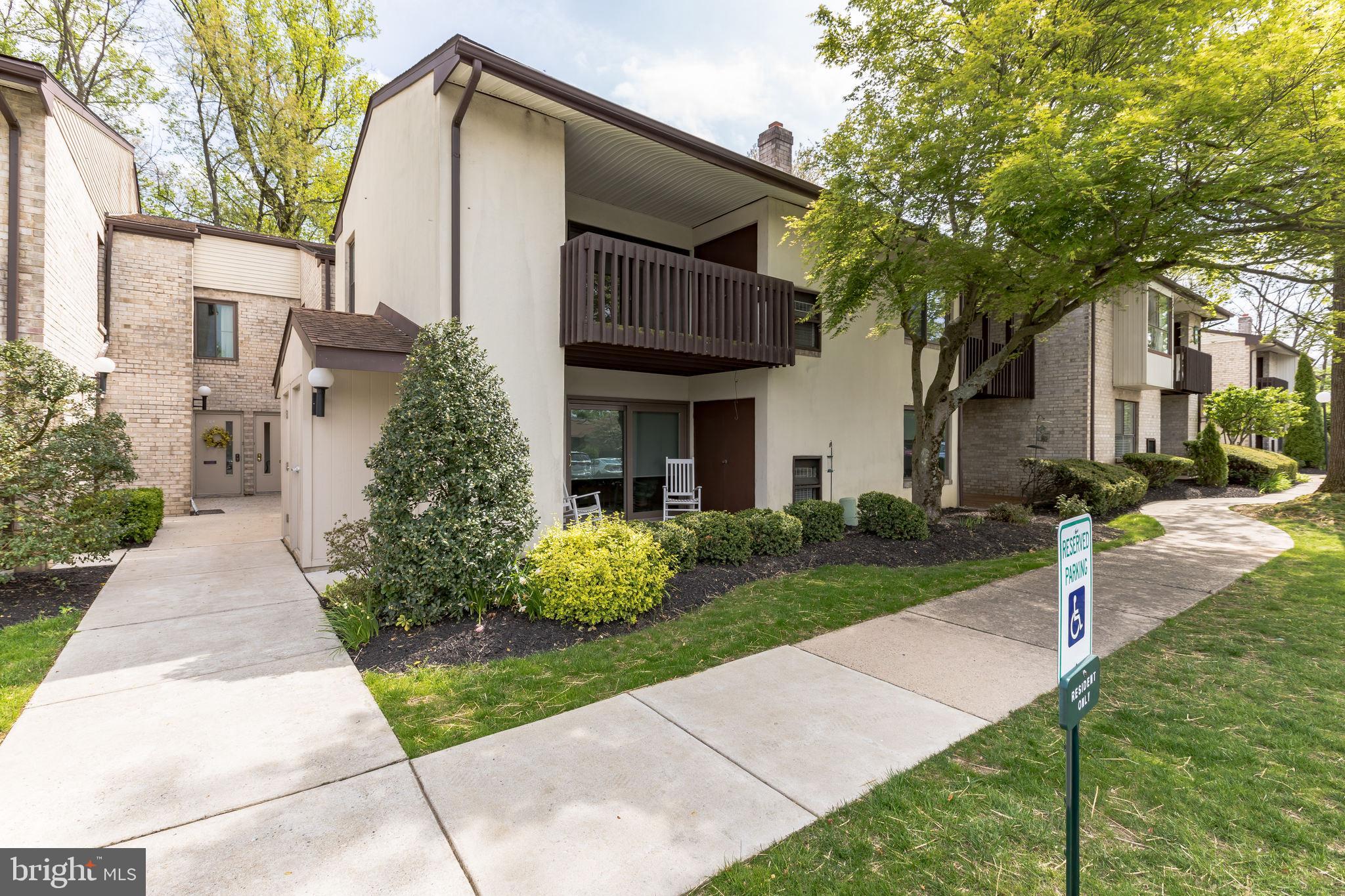 708 Raintree Lane Malvern, PA 19355 - Photo 1 of 19 Gallery Image 1