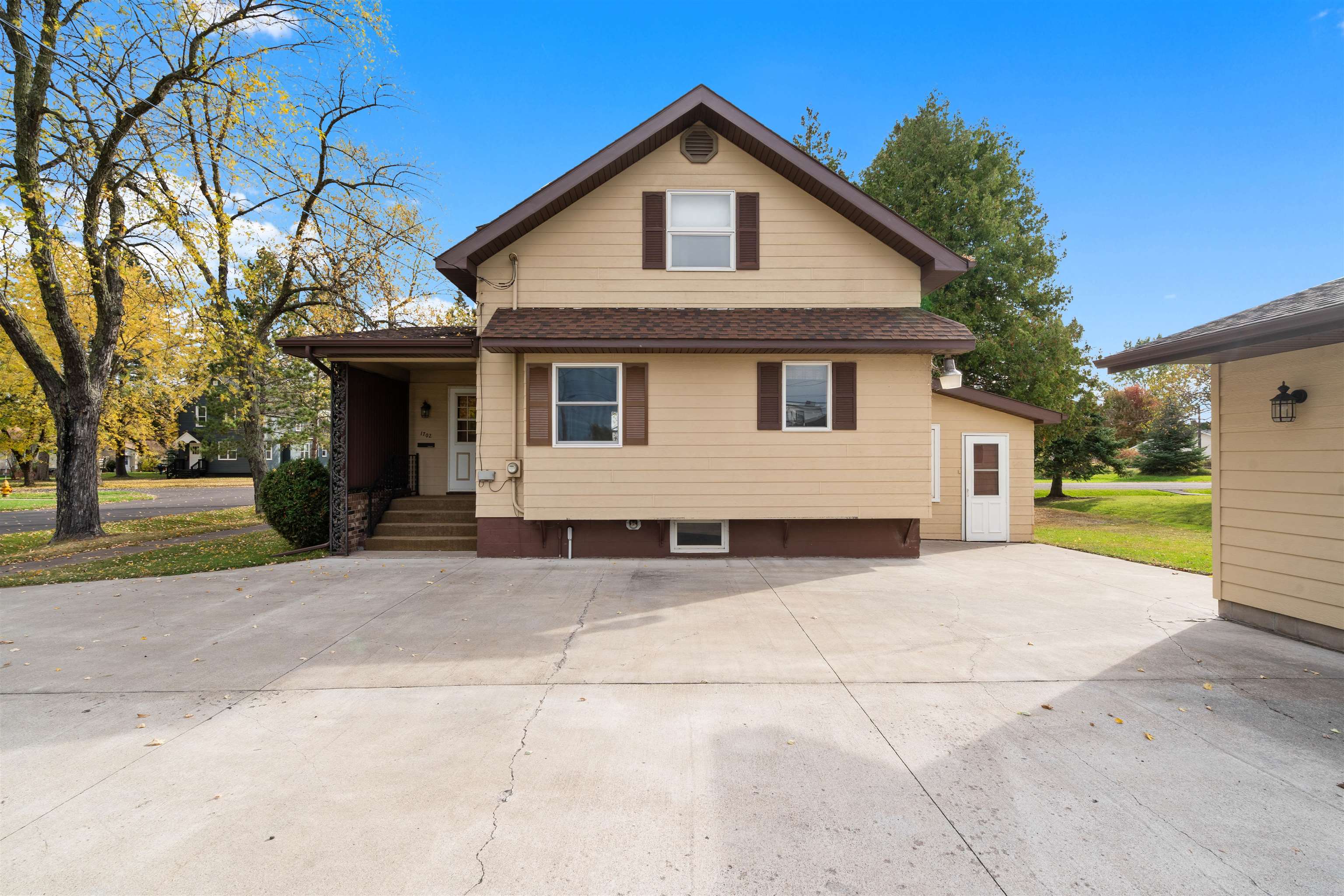 1702 North 60th Street Superior, WI 54880 - Photo 6 of 32