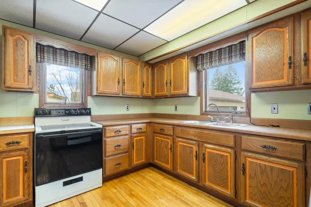 $264,900 | 1702 North 60th Street, Superior, WI 54880