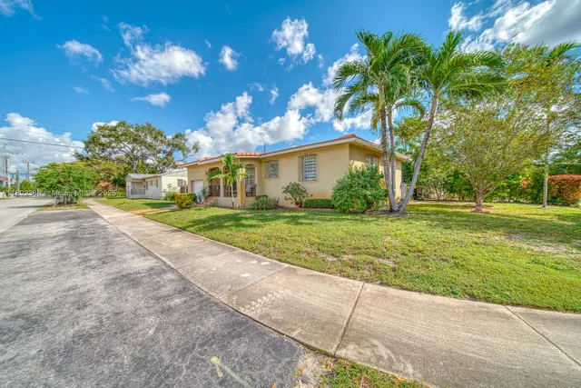 $674,995 | 511 Northwest 39th Avenue, Miami, FL 33126