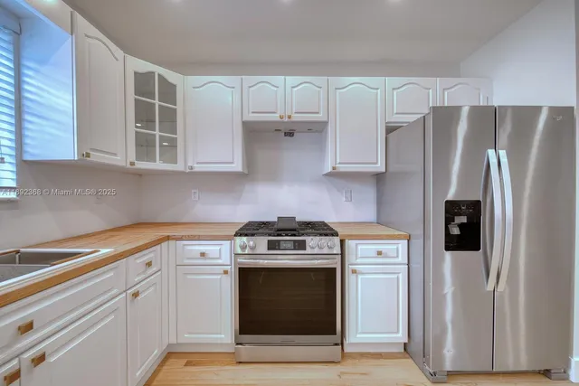 $674,995 | 511 Northwest 39th Avenue, Miami, FL 33126