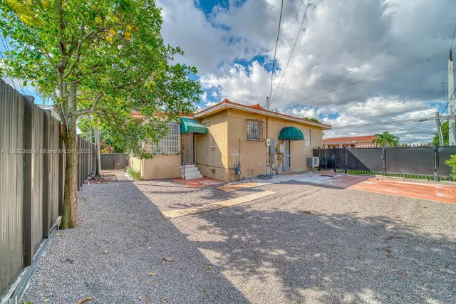 $674,995 | 511 Northwest 39th Avenue, Miami, FL 33126