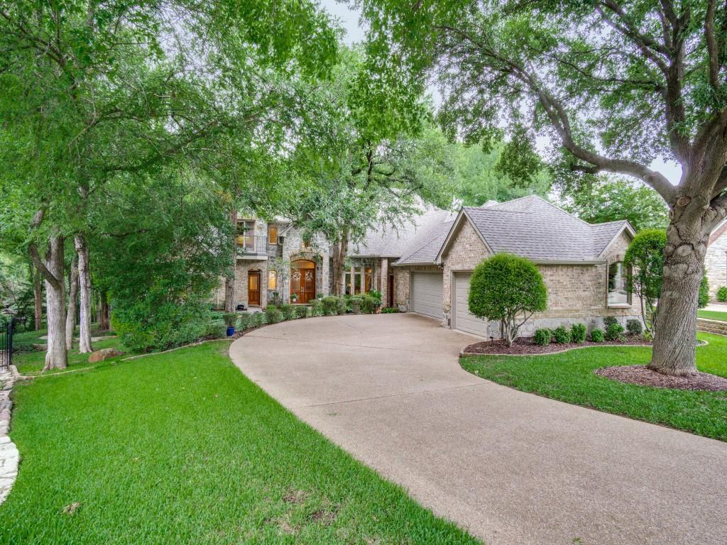 1014 Amanda Drive Mansfield, TX 76063 - Photo 37 of 40 a front view of a house with a yard and a tree