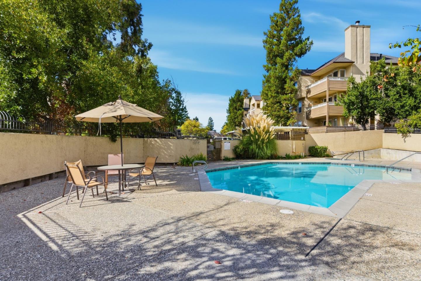 673 Royston Lane, Unit 233 Hayward, CA 94544 - Photo 30 of 32 a view of a backyard with sitting area