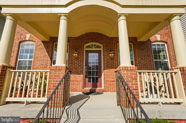 $734,000 | 23105 Roberts Tavern Drive, Clarksburg, MD 20871