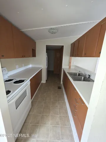 $1,550 | 19135 Northwest 49 Place, Starke, FL 32091