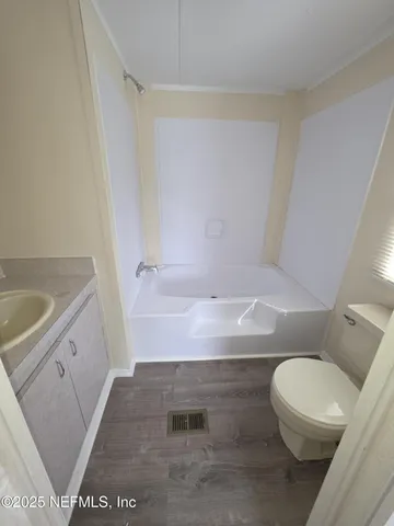 $1,550 | 19135 Northwest 49 Place, Starke, FL 32091